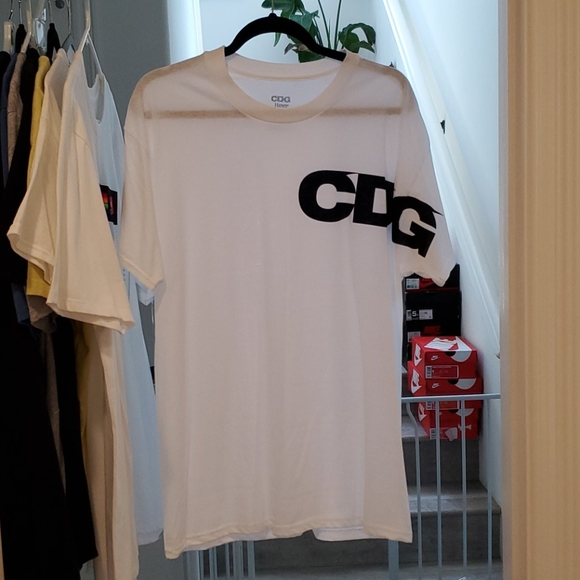 cdg hanes tee